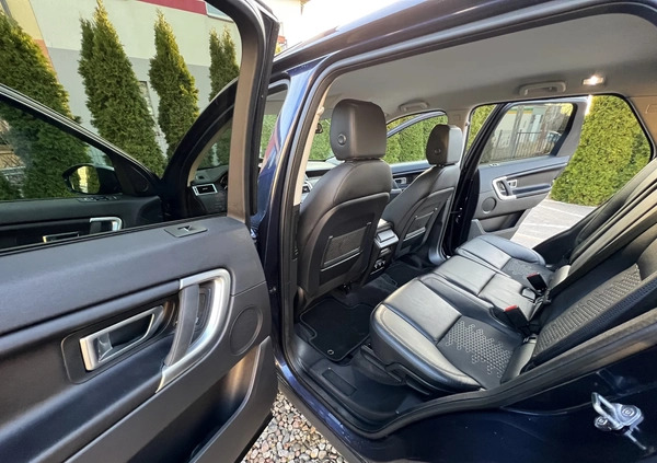 Land Rover Discovery Sport cena 74900 przebieg: 106816, rok produkcji 2017 z Opole Lubelskie małe 781